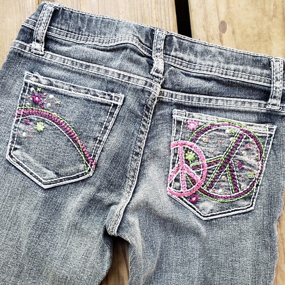 Jordache Other - Jordache Super Skinny Embroidered girls jeans Sz 7